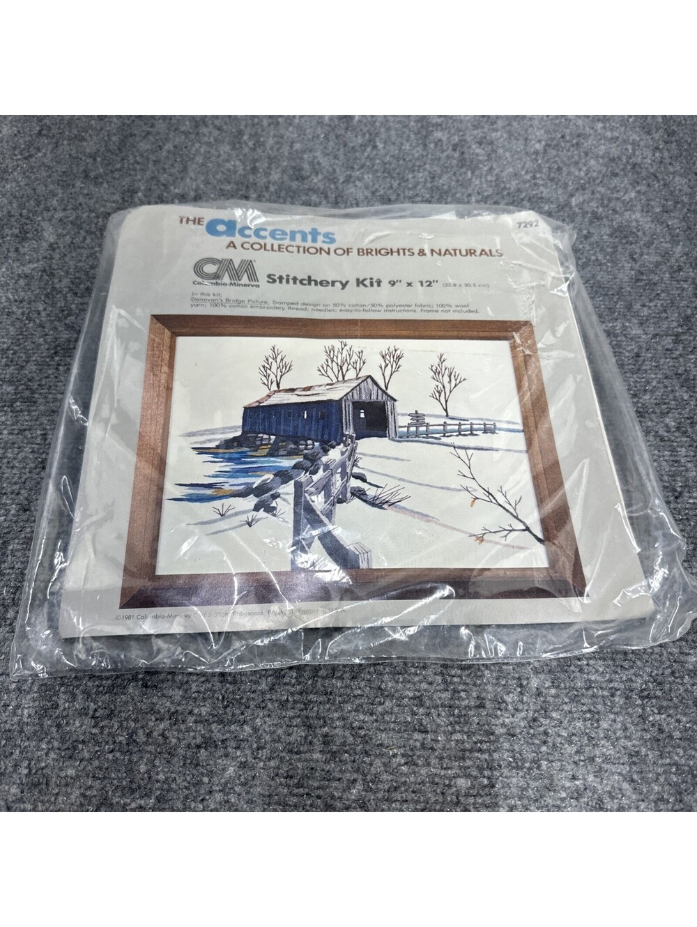 Columbia Minerva Hallmark Embroidery BARN SCENE Kit 7292 9”x12” Vtg 1981 New